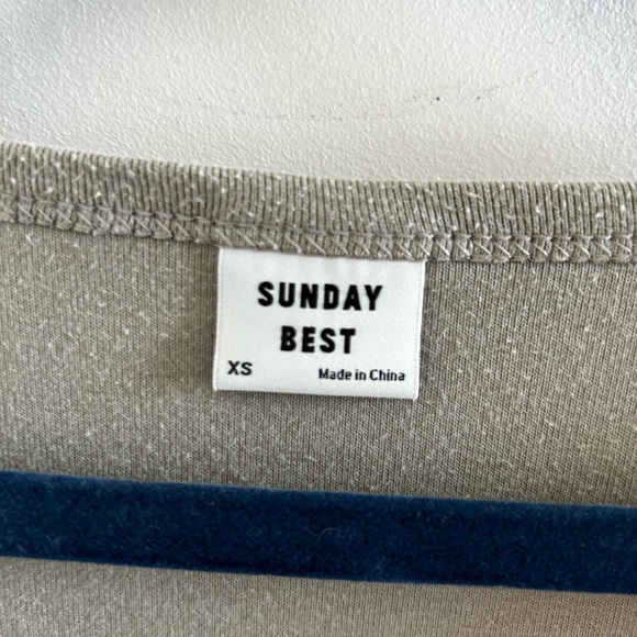 Sunday Best Aritzia Button Up Top - Picture 3 of 3